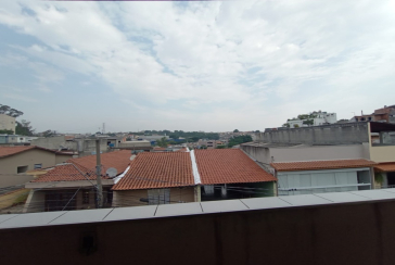 Sobrado à venda na Mutinga (Osasco) na Rua Otávio Schianti