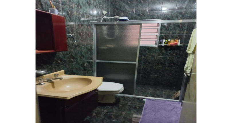 Sobrado à venda na Mutinga (Osasco) na Rua Otávio Schianti