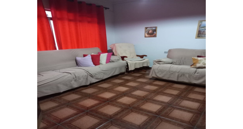 Sobrado à venda na Mutinga (Osasco) na Rua Otávio Schianti