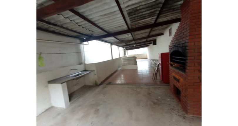 Sobrado à venda na Mutinga (Osasco) na Rua Otávio Schianti