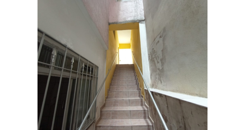 Sobrado à venda na Mutinga (Osasco) na Rua Otávio Schianti