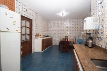 Casa à venda na Vila Fiat Lux na Rua General Alencastro Guimarães