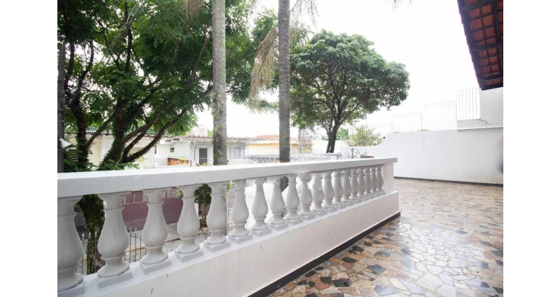 Casa à venda na Vila Fiat Lux na Rua General Alencastro Guimarães