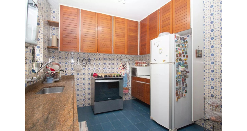 Casa à venda na Vila Fiat Lux na Rua General Alencastro Guimarães