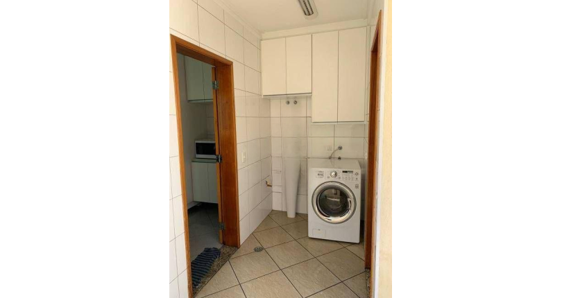 Sobrado à venda no Parque São Domingos na Rua Professor Aguinaldo Simões