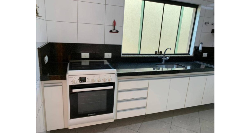 Sobrado à venda no Parque São Domingos na Rua Professor Aguinaldo Simões