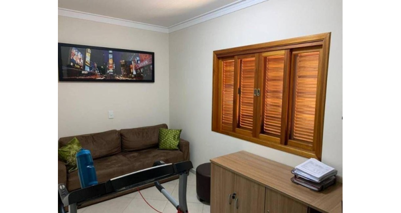 Sobrado à venda no Parque São Domingos na Rua Professor Aguinaldo Simões