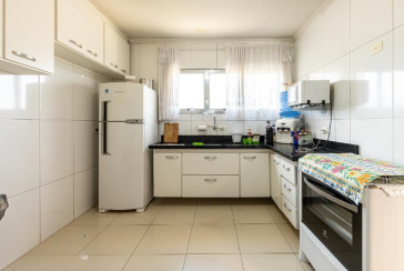 Sobrado à Venda no Parque São Domingos na Rua Professora Altina Maynardi de Araújo