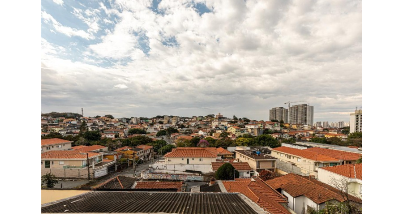 Sobrado à Venda no Parque São Domingos na Rua Professora Altina Maynardi de Araújo