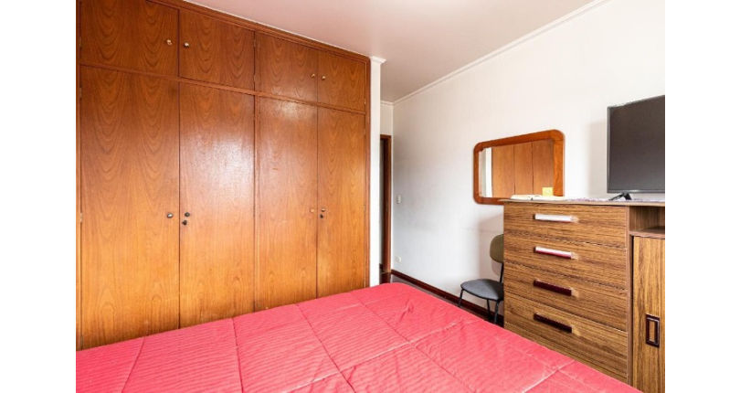 Sobrado à Venda no Parque São Domingos na Rua Professora Altina Maynardi de Araújo