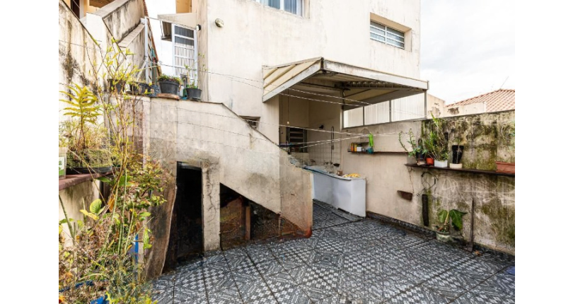 Sobrado à venda Rua Professora Altina Maynardi de Araújo, Parque São Domingos - Imóveis à Venda