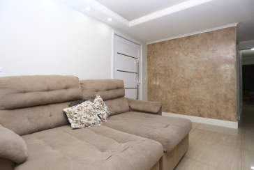 Bela Casa à venda em Osasco bairro dos Remédios na Rua Maria Augusta Siqueira,