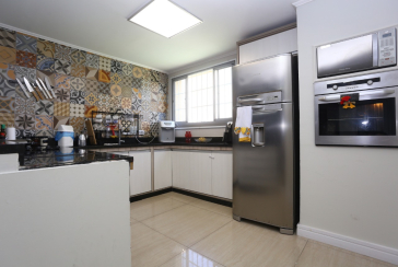 Bela Casa à venda em Osasco bairro dos Remédios na Rua Maria Augusta Siqueira,