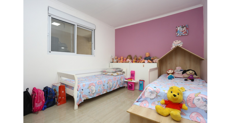 Bela Casa à venda em Osasco bairro dos Remédios na Rua Maria Augusta Siqueira,