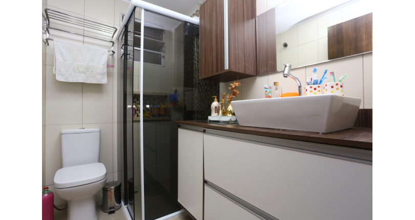 Bela Casa à venda em Osasco bairro dos Remédios na Rua Maria Augusta Siqueira,