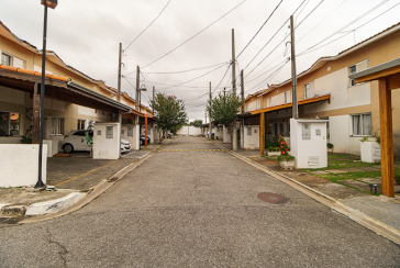 Sobrado à venda Loteamento City Jaragua na Avenida Professor Miguel Franchini Net 239