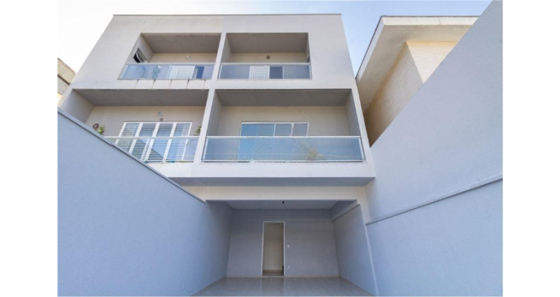 Belíssimo Sobrado à venda na Vila Jaguará na Rua Artur Orlando, 