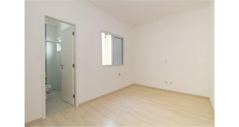 Belíssimo Sobrado à venda na Vila Jaguará na Rua Artur Orlando, 