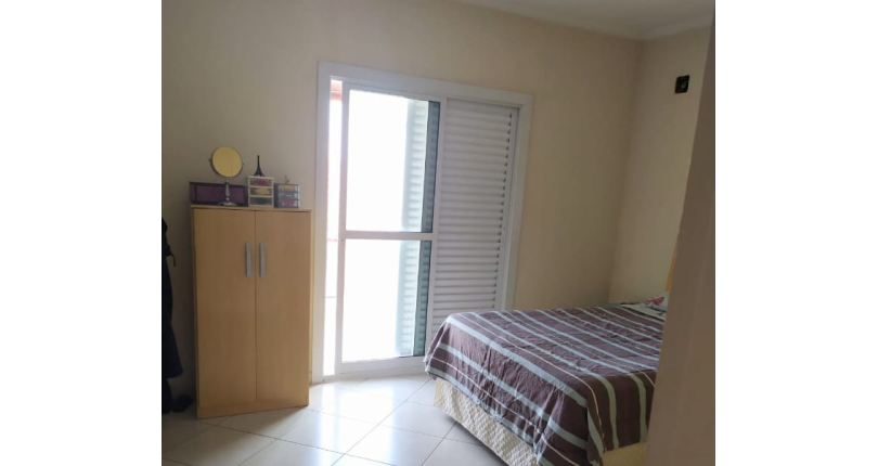 Belíssimo Sobrado à venda no Conjunto Residencial Jardim Canaã na Rua Santaluz,