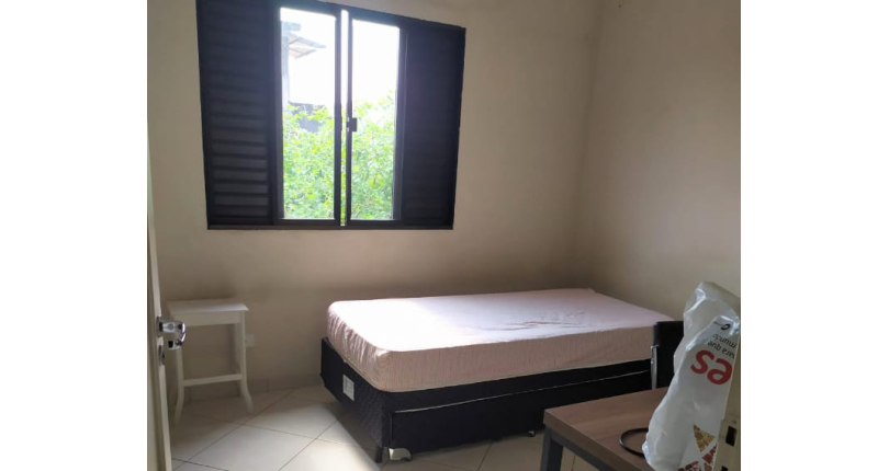 Belíssimo Sobrado à venda no Conjunto Residencial Jardim Canaã na Rua Santaluz,