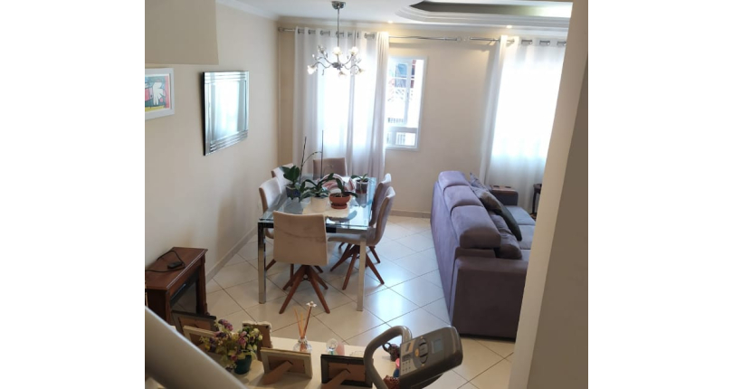 Belíssimo Sobrado à venda no Conjunto Residencial Jardim Canaã na Rua Santaluz,