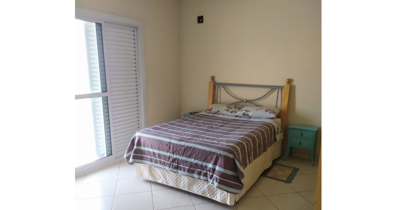 Belíssimo Sobrado à venda no Conjunto Residencial Jardim Canaã na Rua Santaluz,