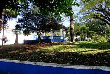 Belo Sobrado à venda na Vila Fiat Lux na Rua Rudi Schaly, 