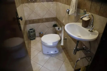 Belo Sobrado à venda na Vila Fiat Lux na Rua Rudi Schaly, 