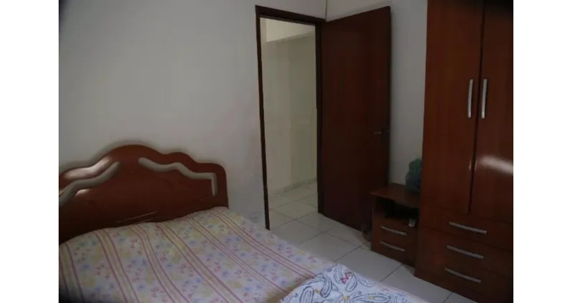 Belo Sobrado à venda na Vila Fiat Lux na Rua Rudi Schaly, 