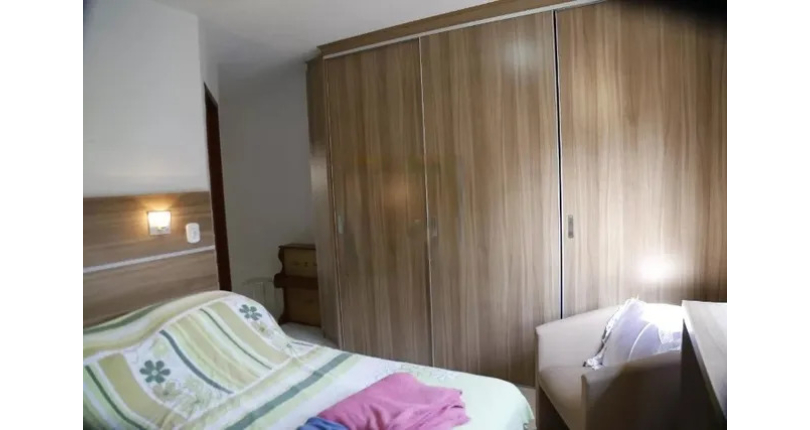 Belo Sobrado à venda na Vila Fiat Lux na Rua Rudi Schaly, 