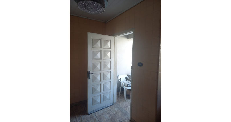 Casa Térrea à venda na Vila dos Remédios na Rua Lopo Homem