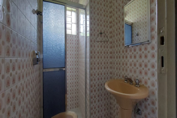 Oportunidade: Bom Sobrado à venda no Jardim Santo Elias na Rua Ernesto Moreira Maia