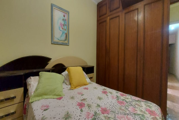 Oportunidade: Bom Sobrado à venda no Jardim Santo Elias na Rua Ernesto Moreira Maia