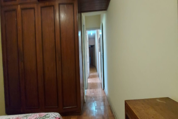 Oportunidade: Bom Sobrado à venda no Jardim Santo Elias na Rua Ernesto Moreira Maia