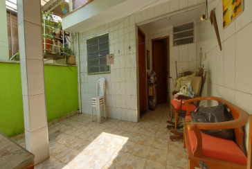 Oportunidade: Bom Sobrado à venda no Jardim Santo Elias na Rua Ernesto Moreira Maia