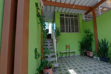 Oportunidade: Bom Sobrado à venda no Jardim Santo Elias na Rua Ernesto Moreira Maia