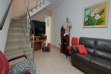 Oportunidade: Bom Sobrado à venda no Jardim Santo Elias na Rua Ernesto Moreira Maia