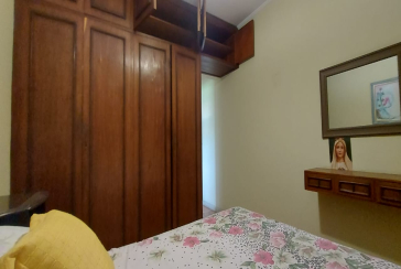 Oportunidade: Bom Sobrado à venda no Jardim Santo Elias na Rua Ernesto Moreira Maia