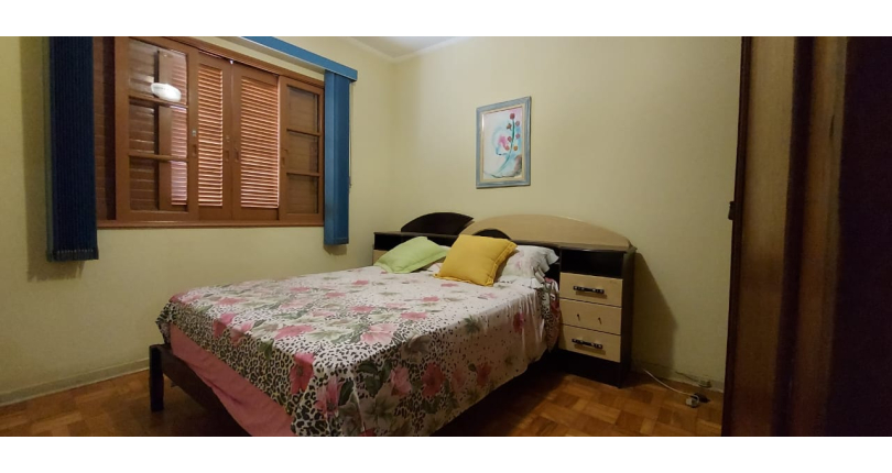 Oportunidade: Bom Sobrado à venda no Jardim Santo Elias na Rua Ernesto Moreira Maia