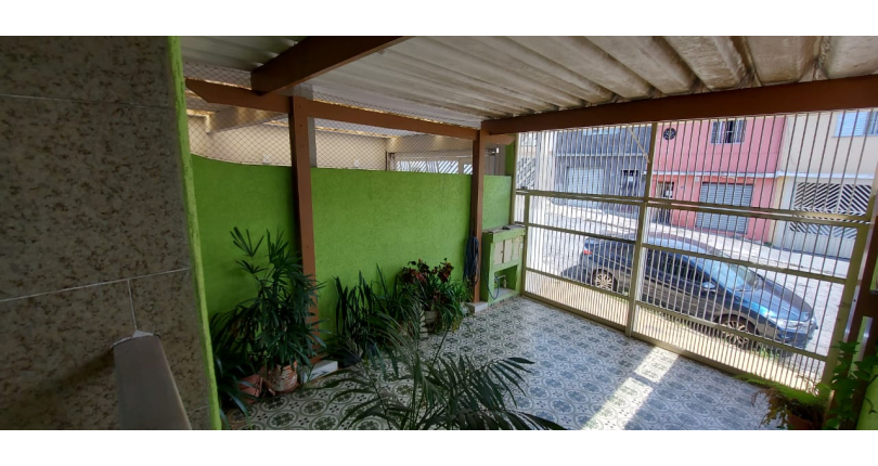 Oportunidade: Bom Sobrado à venda no Jardim Santo Elias na Rua Ernesto Moreira Maia