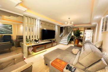 Belo Sobrado à venda no Jardim São João (Jaraguá) na Rua Sítio dos Moreiras