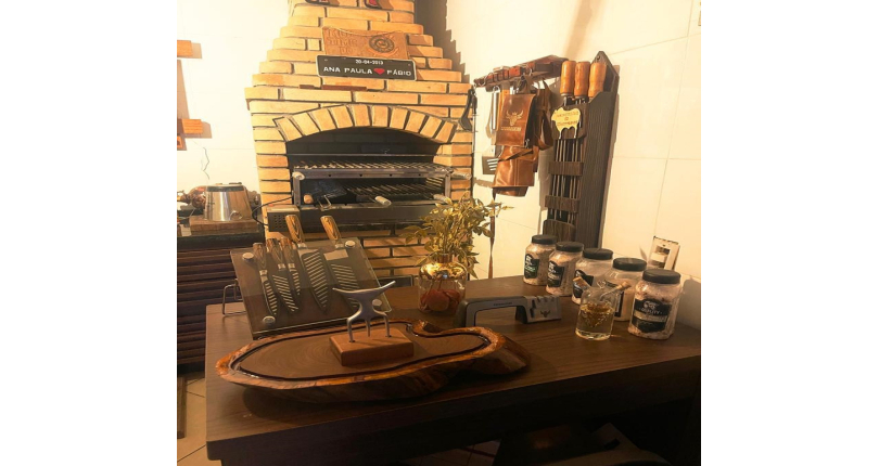 Belo Sobrado à venda no Jardim São João (Jaraguá) na Rua Sítio dos Moreiras