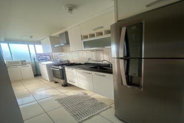 Lindo Apartamento à venda na Vila Guedes na Rua Martinho do Amaral 101, no Condomínio Edifício Safira 