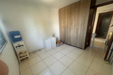 Lindo Apartamento à venda na Vila Guedes na Rua Martinho do Amaral 101, no Condomínio Edifício Safira 