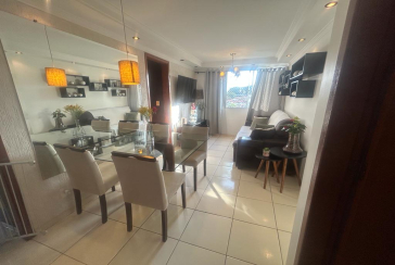 Lindo Apartamento à venda na Vila Guedes na Rua Martinho do Amaral 101, no Condomínio Edifício Safira 