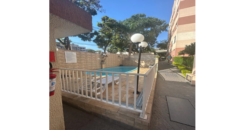 Lindo Apartamento à venda na Vila Guedes na Rua Martinho do Amaral 101, no Condomínio Edifício Safira 