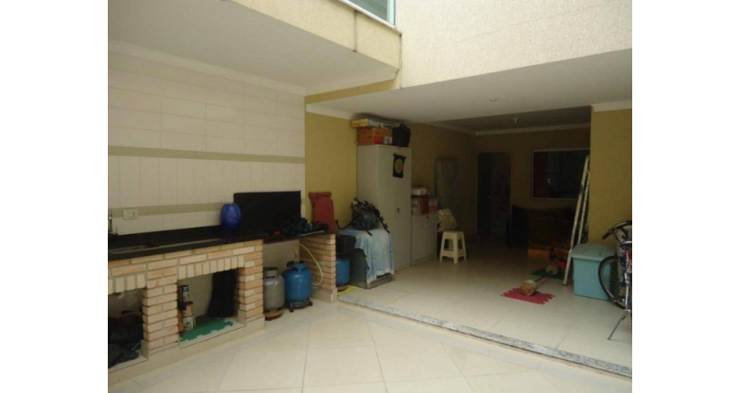 Sobrado à venda no Parque São Domingos na Rua Homero Sales 