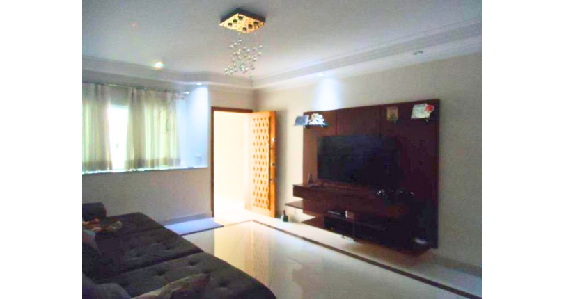 Sobrado à venda no Parque São Domingos na Rua Homero Sales 