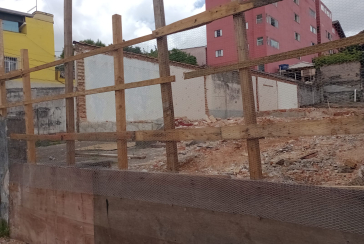 Terreno à venda nos Remédios na Avenida dos Remédios,