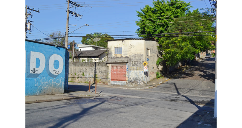 Terreno à venda Rua José Tomás de Sousa, Vila Clarice - Imóveis à Venda